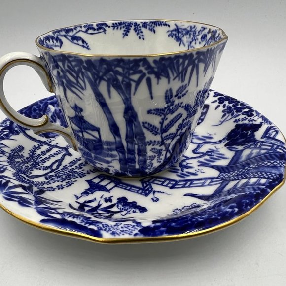 Royal Crown Derby Mikado Blue Oriental Tea Cup and Saucer Set - Picture 10 of 10